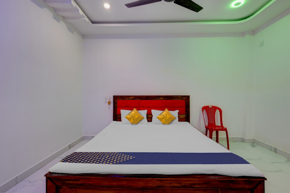 OYO 816041 Junak Hotel, Nagaon Assam, Nagaon Assam
