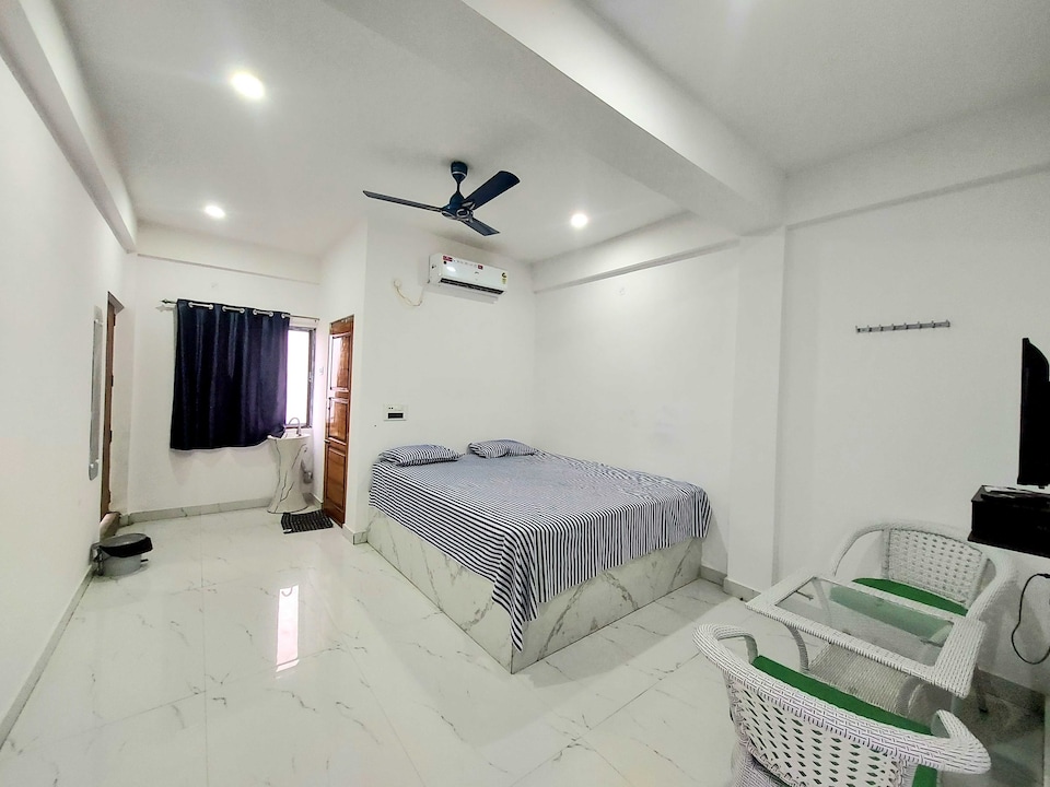 OYO 816041 Junak Hotel, Nagaon Assam, Nagaon Assam