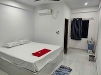 OYO 816041 Junak Hotel