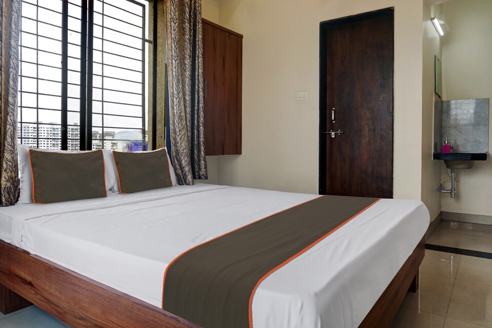 Collection O Hotel Ashoka Executive , Hadapsar Pune, Pune