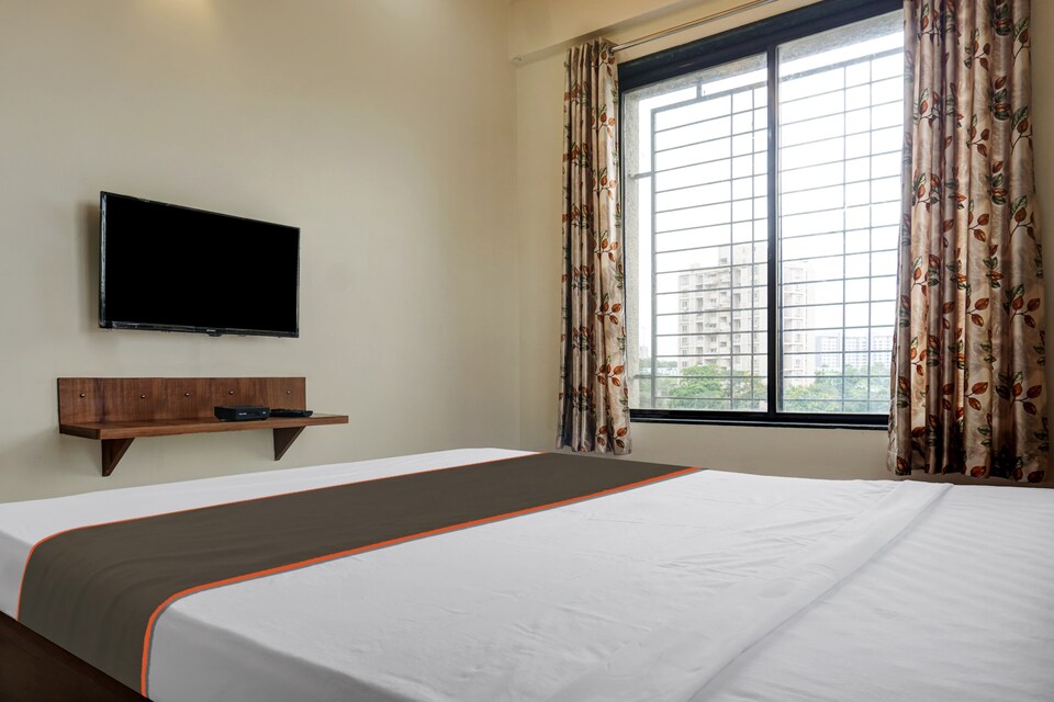 Collection O Hotel Ashoka Executive , Hadapsar Pune, Pune