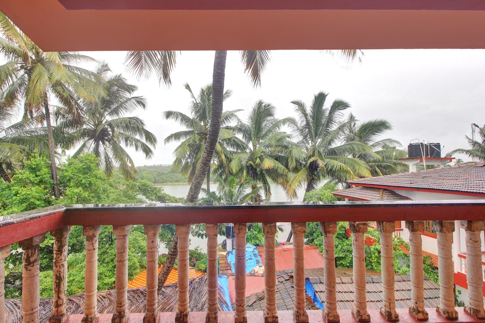 Hotel O Ferns Guest House, Baga Goa, Goa