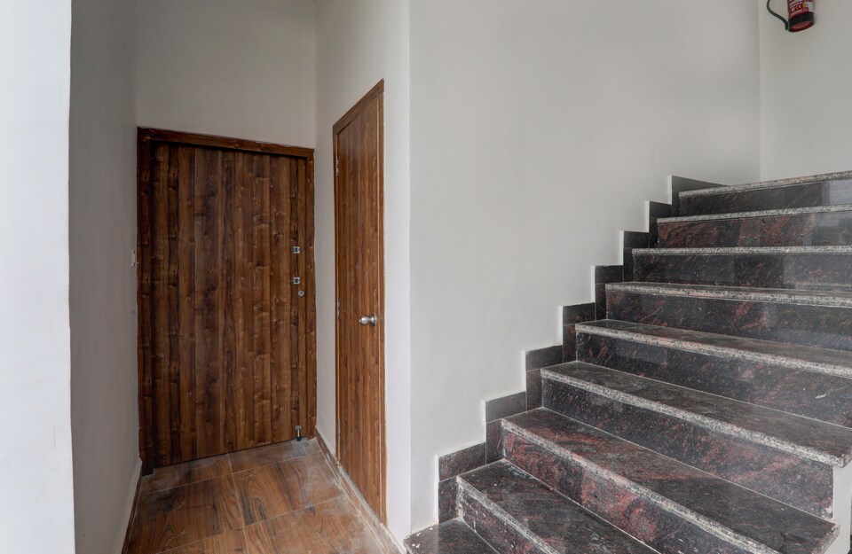 Hotel O A S Farms Rooms & Lawn, Faizabad Road, Lucknow