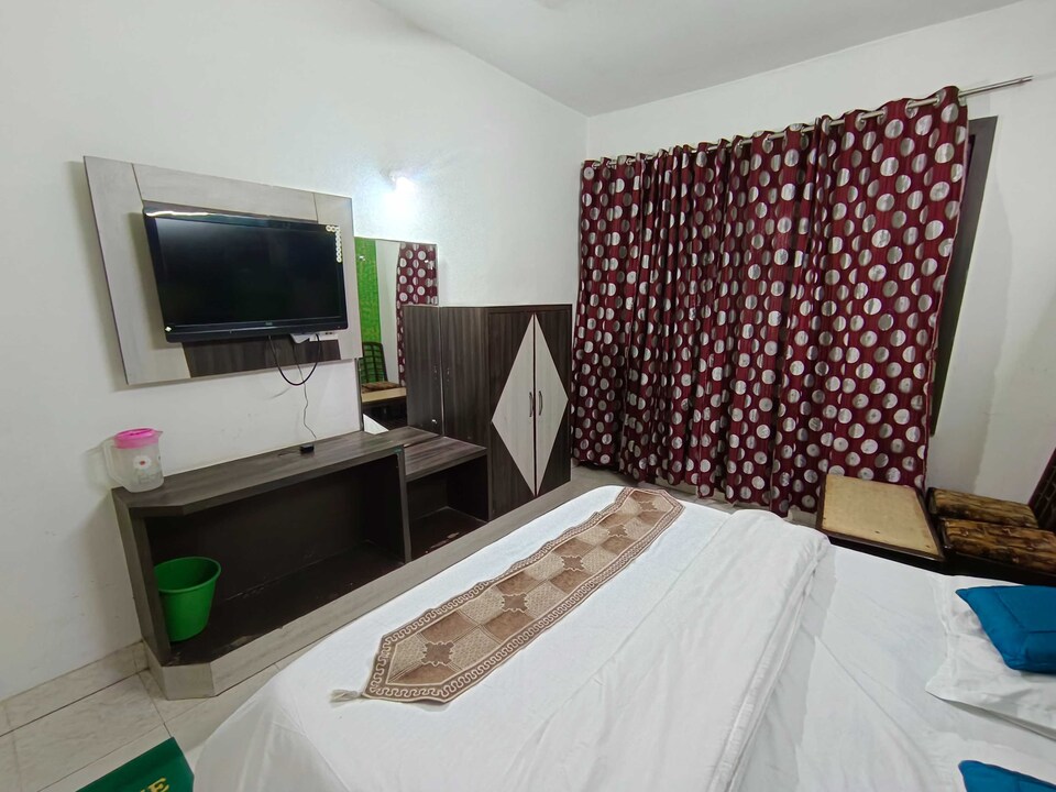 POP 81612K Hotel Indraprasth, Jammu, Jammu