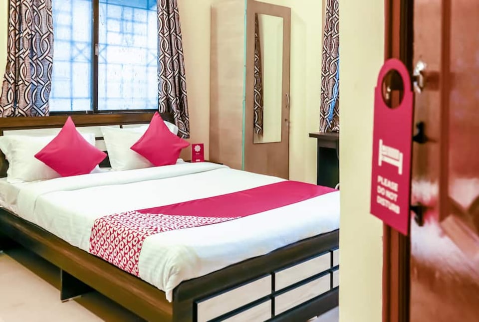 Hotel O Bibwewadi Formerly Eon Studio, Katraj Khed Shivapur Pune, Pune