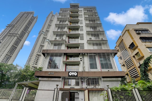 Collection O by OYO Rio Corporate House