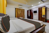 Collection O by OYO Rio Corporate House