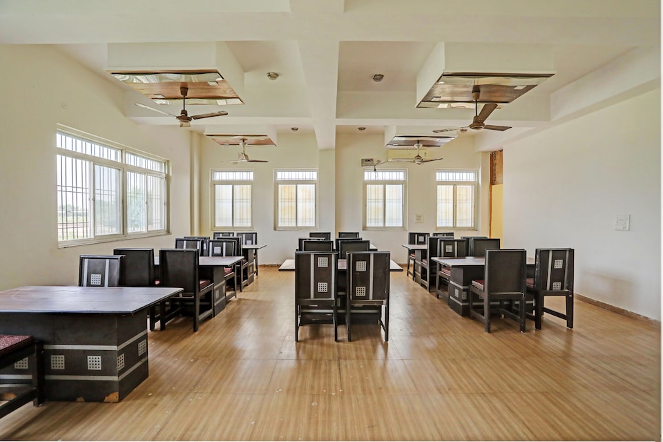 OYO 816217 Green Vatika Resort, Amer, Jaipur