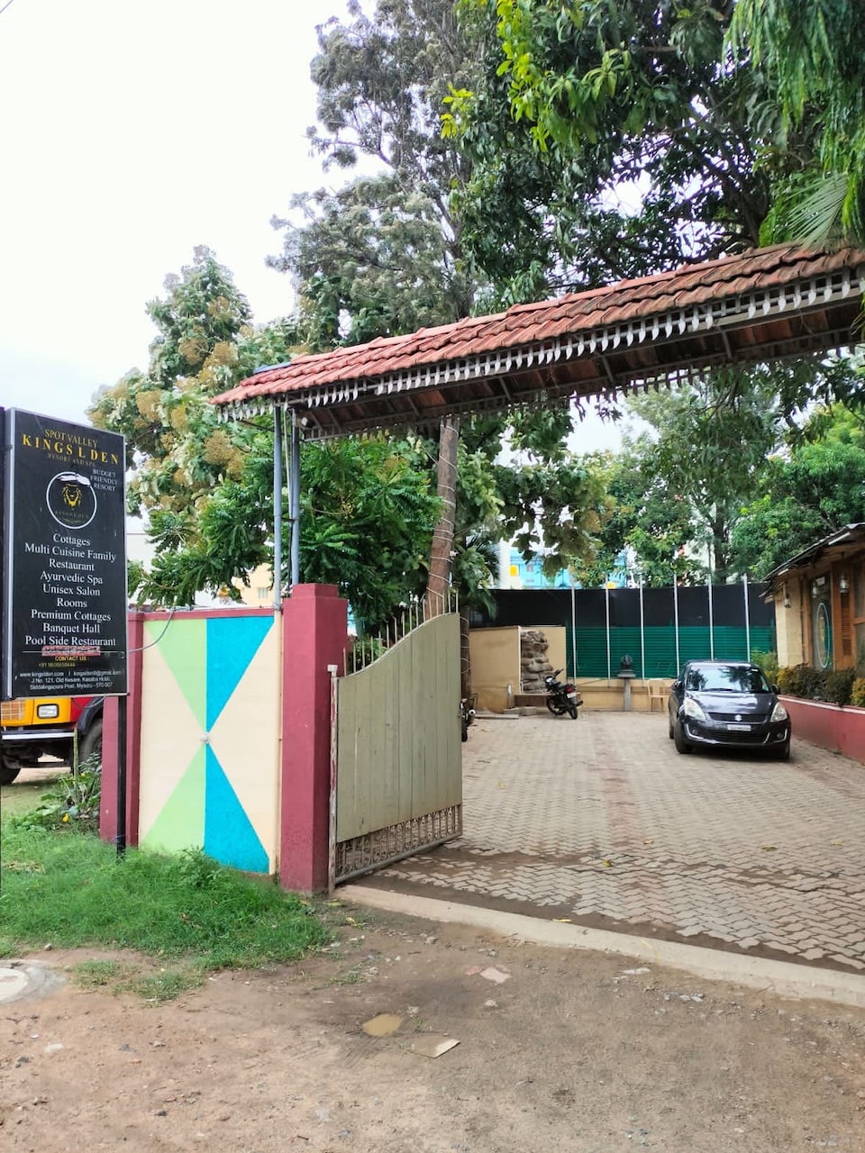 Collection O Kings L Den , Mysore Outer, Mysore