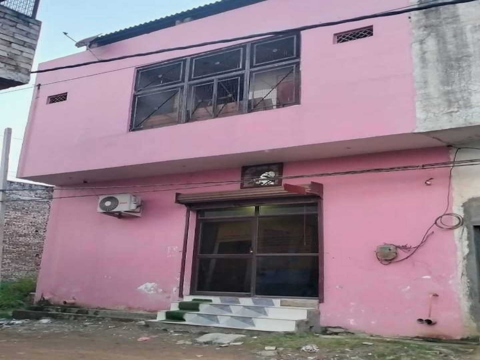 SPOT ON Hotel Yes Inn, Meerut, Meerut