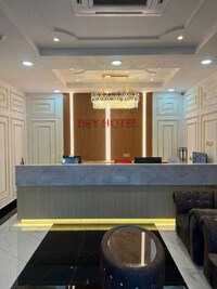 Townhouse OAK Dey Hotel