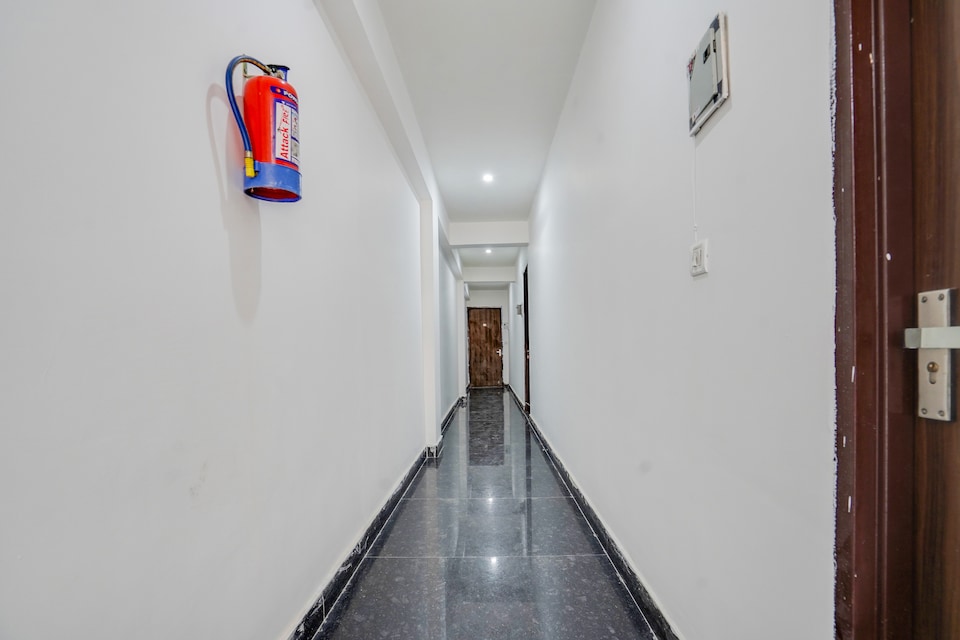 Hotel O ABHK HOTEL, Chhatarpur Delhi, Delhi