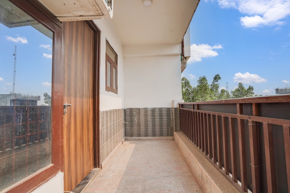 Hotel O ABHK HOTEL, Chhatarpur Delhi, Delhi