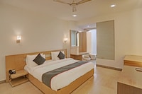 Super Townhouse Relax Suits A Boutique Hotel Vasundhara