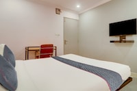 Super townhouse Sr nagar Rcc Premier