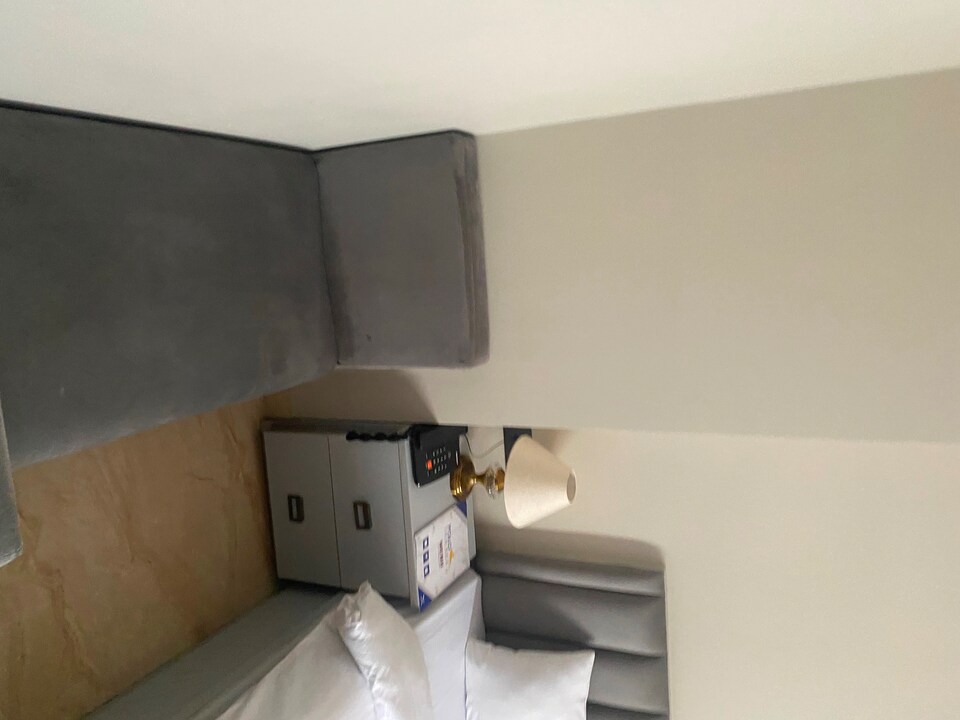 POP 81631G Raj Chidiya Hotel, Vaishali Nagar Jaipur, Jaipur