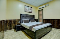 Collection O Burlton Park Jalandhar Formerly Hotel R1 Inn