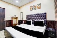 Collection O by OYO Burlton Park Jalandhar Formerly Hotel R1 Inn