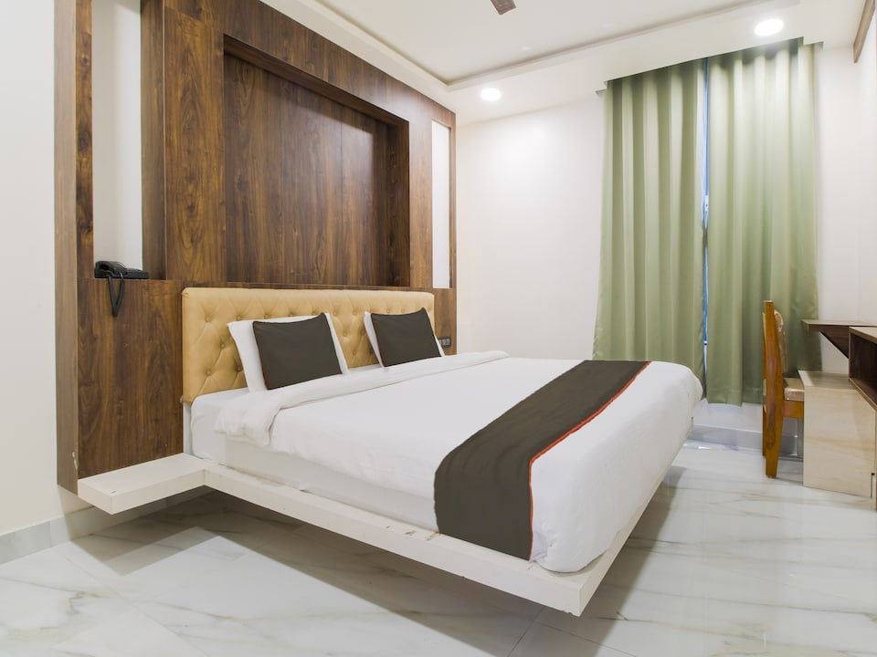 OYO Flagship Green Terminal , Governorpet Vijayawada, Vijayawada