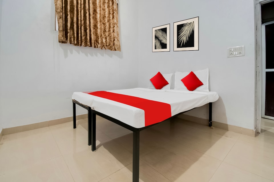 Hotel O Dev Residency, Sindhi Camp, Jaipur