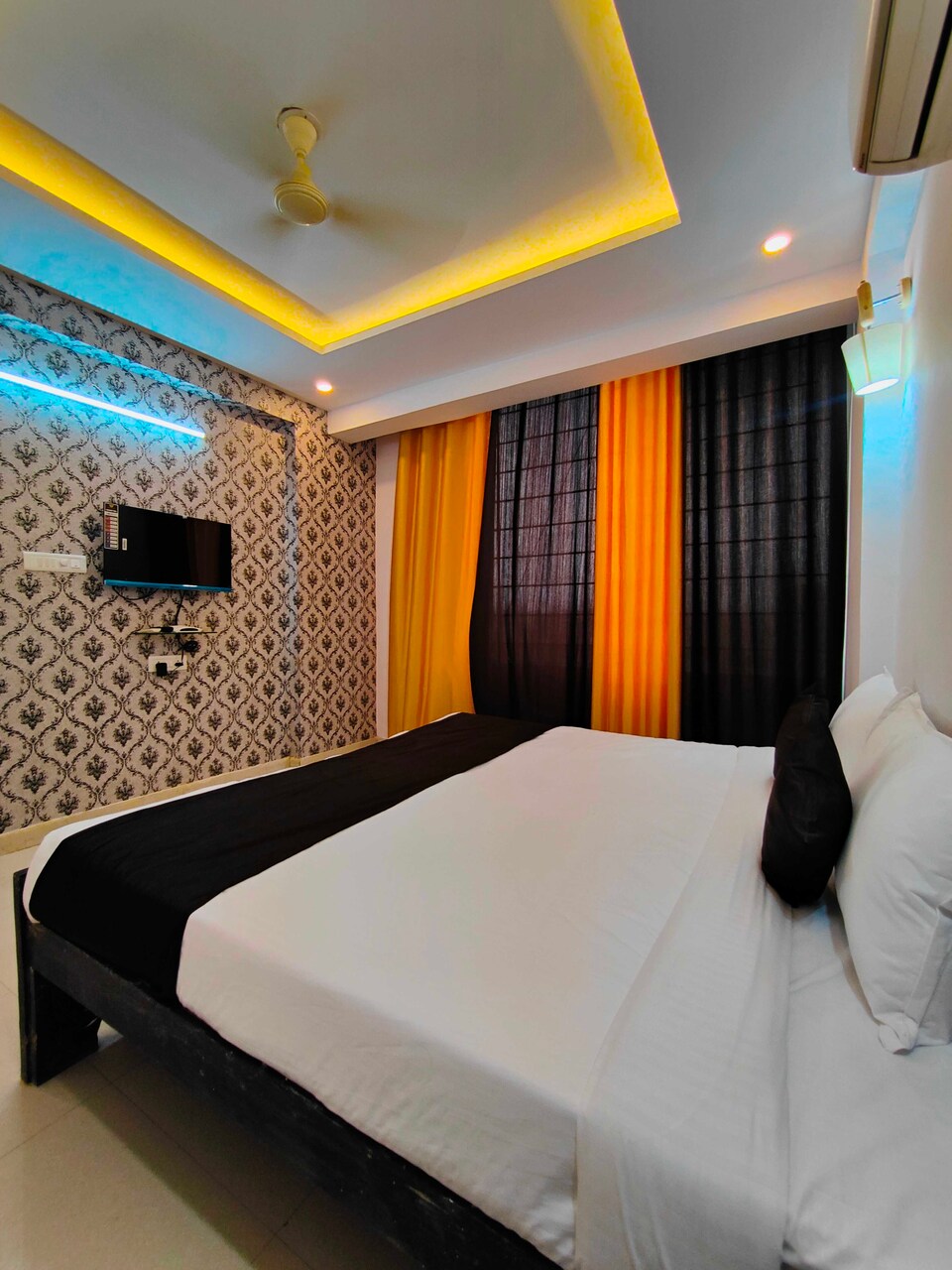 Live on BHO720, MP Nagar Bhopal, Bhopal