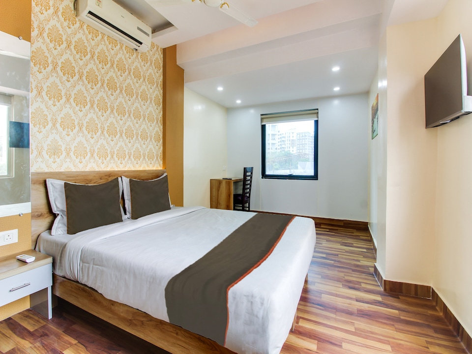 Collection O Tan Square Inn, Kharadi Pune, Pune