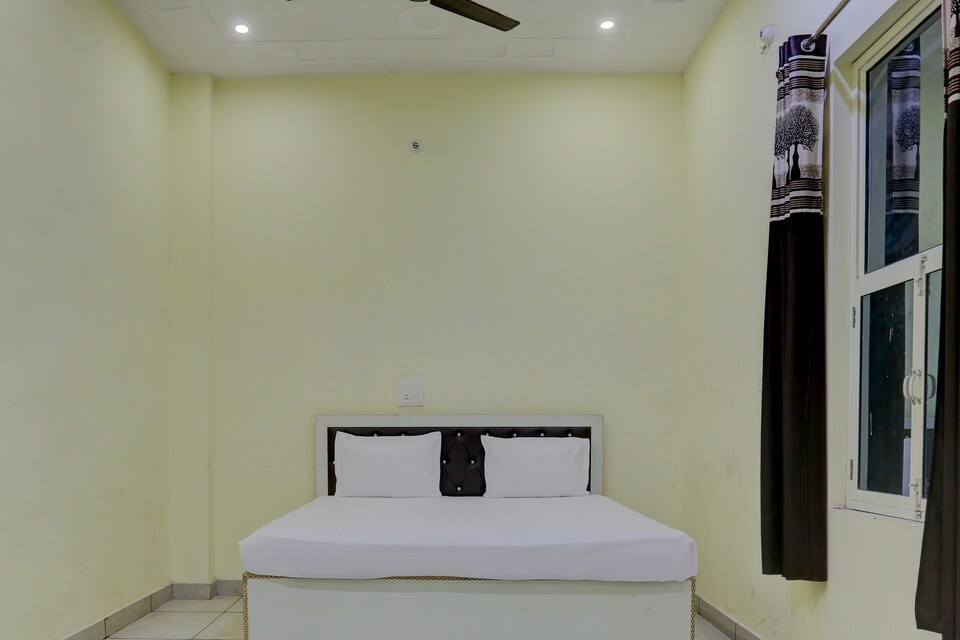 OYO Great Lodge Room, Bhiwani, Bhiwani
