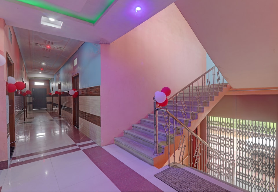 Super HOTEL O SURYA INN, Cantonment, Varanasi