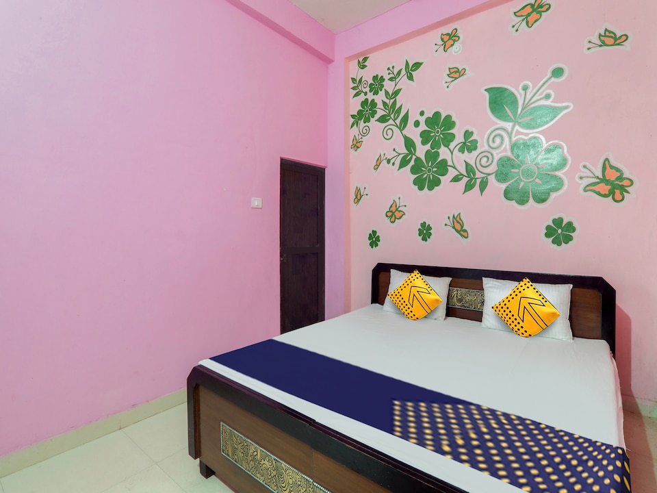 SPOT ON Shree Ram Raj Resort,Abhinandan Marriage lawn, Pratapgarh, Pratapgarh