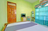 Collection O 92897 Hotel Intan Near Kantor Syahbandar Bawean