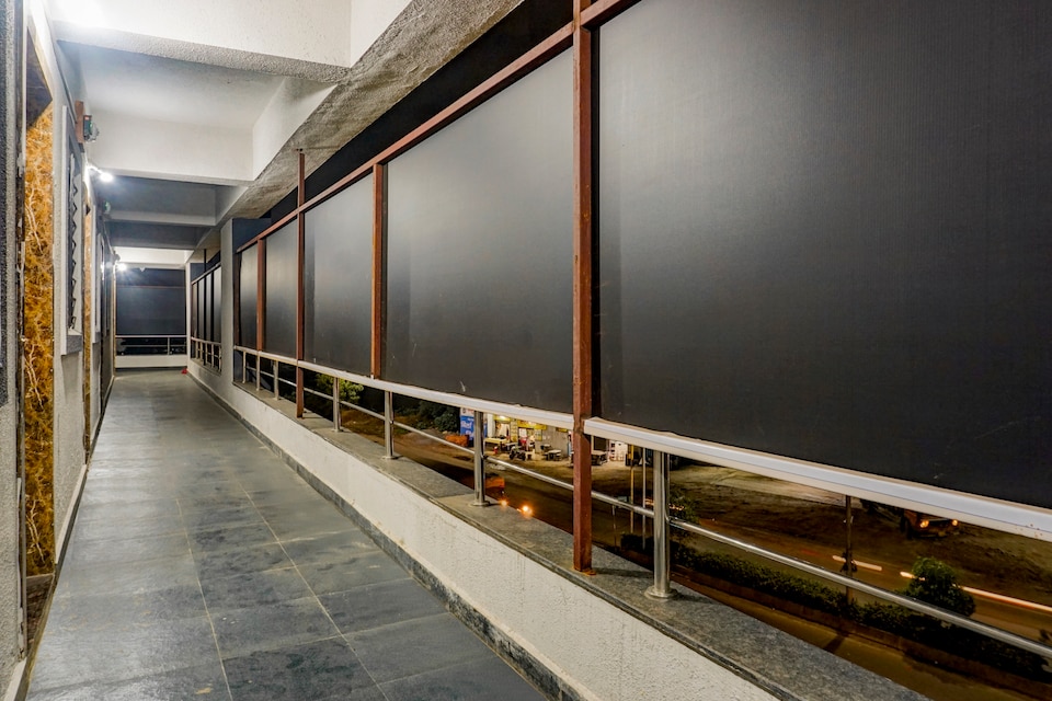 Hotel O Bliss Inn  & Lodging , Pimpri Pune, Pune