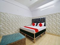 Hotel O Black Inn