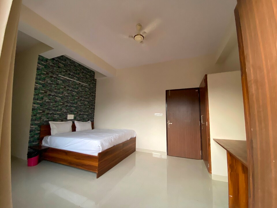 POP 81659A Hotel Grand Lotus, Mansarovar, Jaipur