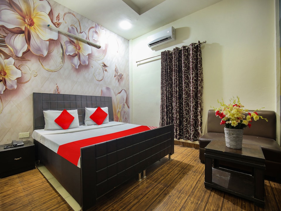 OYO Flagship Hotel Le Aley Regency , Civil Lines Ludhiana, Ludhiana
