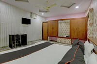 OYO Flagship Hotel Lakshmi Palce