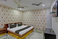OYO Flagship Hotel Lakshmi Palce