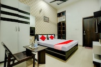 OYO Flagship Hotel K7 Inn