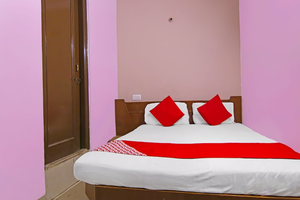 Hotel O Nasa Inn, Paharganj Delhi, Delhi