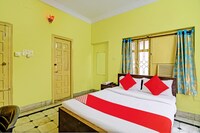 OYO Flagship Tumpa Guest House