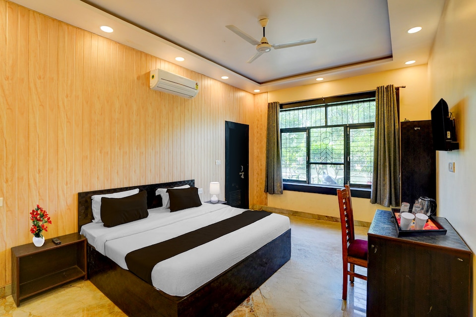 Collection O New Lucknow University Campus Formerly Tulsi Hotels And Lawn, Vikas Nagar Lucknow, लखनऊ