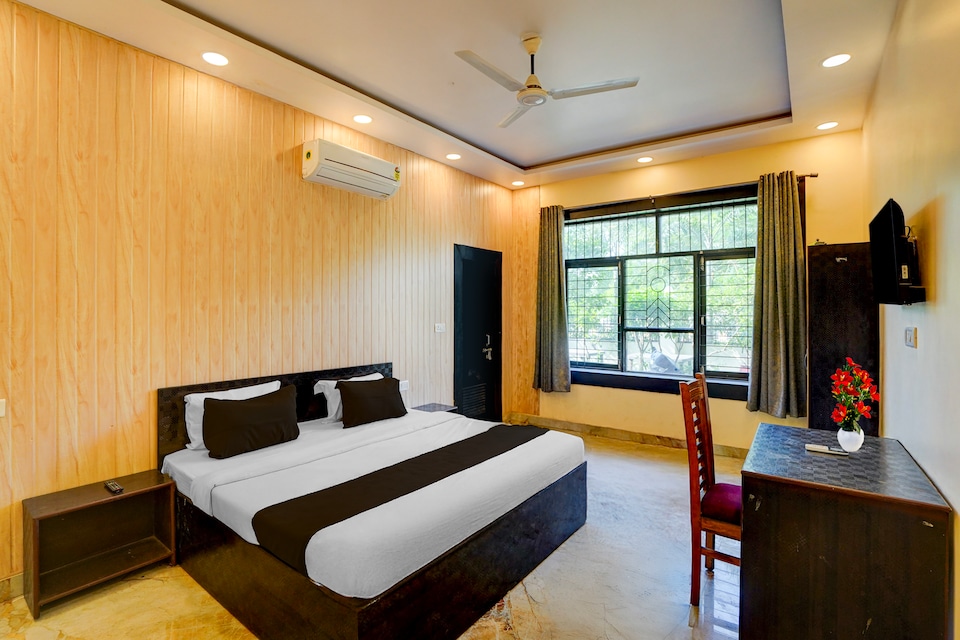Collection O New Lucknow University Campus Formerly Tulsi Hotels And Lawn, Vikas Nagar Lucknow, Lucknow