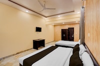 Collection O New Lucknow University Campus Formerly Tulsi Hotels And Lawn