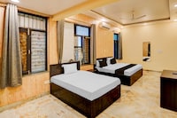 Collection O New Lucknow University Campus Formerly Tulsi Hotels And Lawn