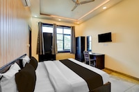 Collection O New Lucknow University Campus Formerly Tulsi Hotels And Lawn