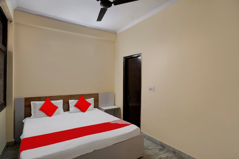 Hotel O The Pacific Hotel Parade Ground, Ghaziabad City, Ghaziabad