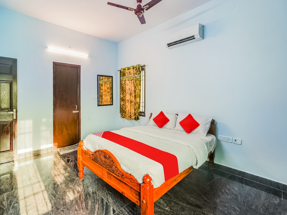 OYO Flagship Chendur Castle , Velachery, Chennai