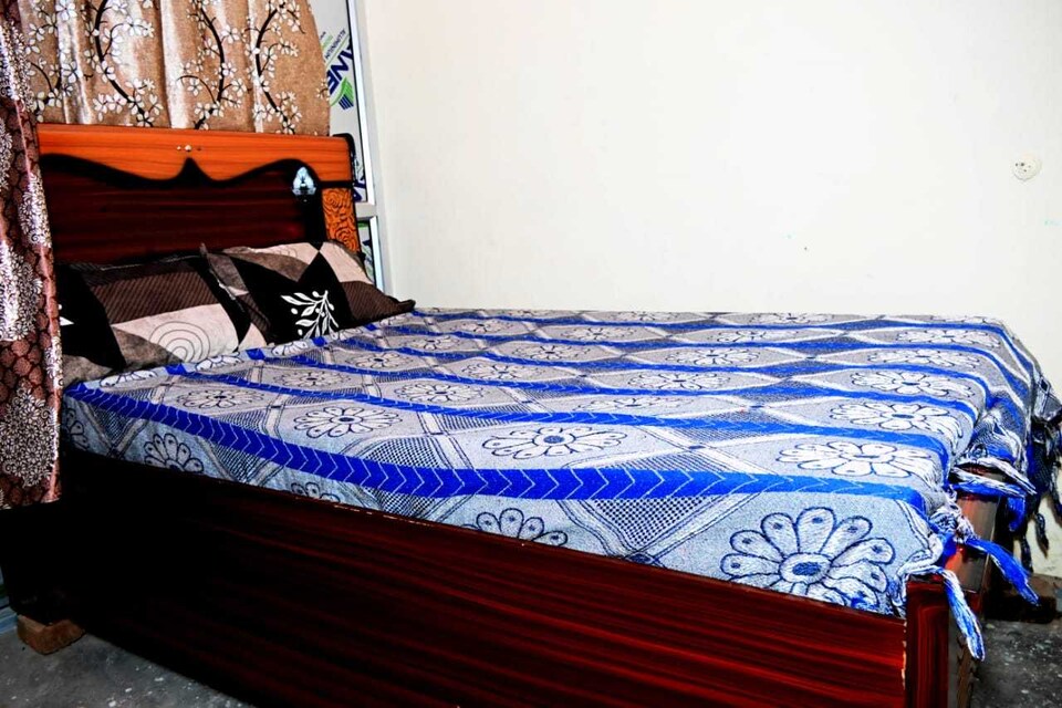 SPOT ON Rooms Galaxy , Chandausi, Chandausi