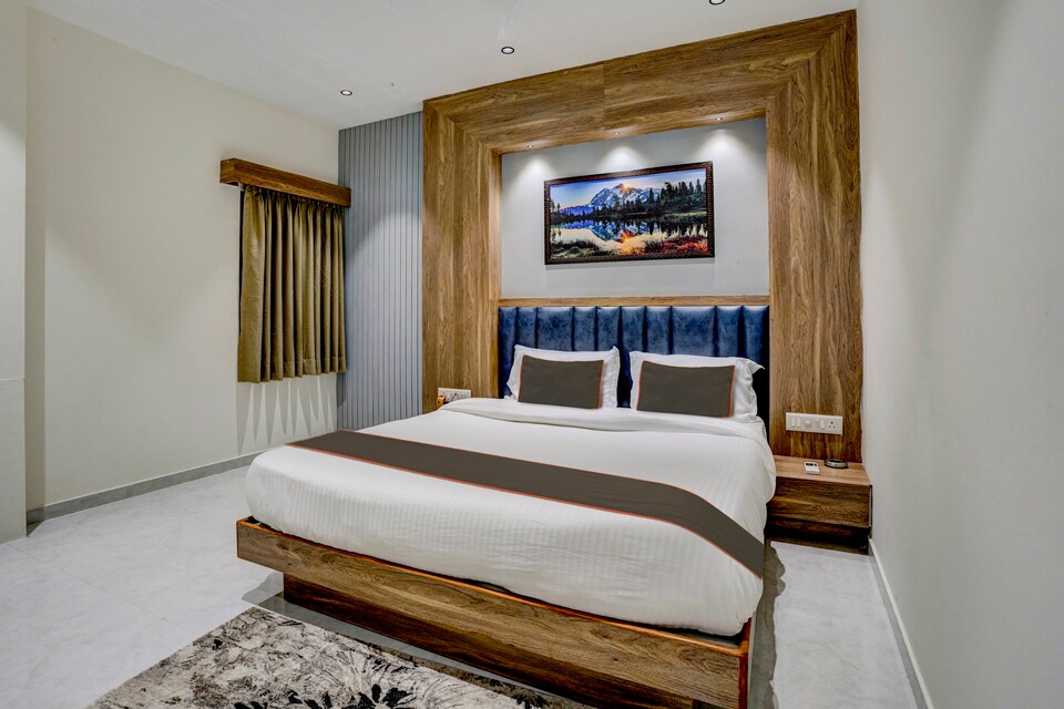 Collection O Hotel Sr Inn Rooms, Gnaesh Chokdi, Anand