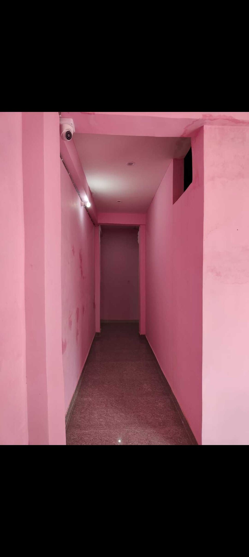 POP 81696E Pande Ji Gest House, Golghar, Gorakhpur