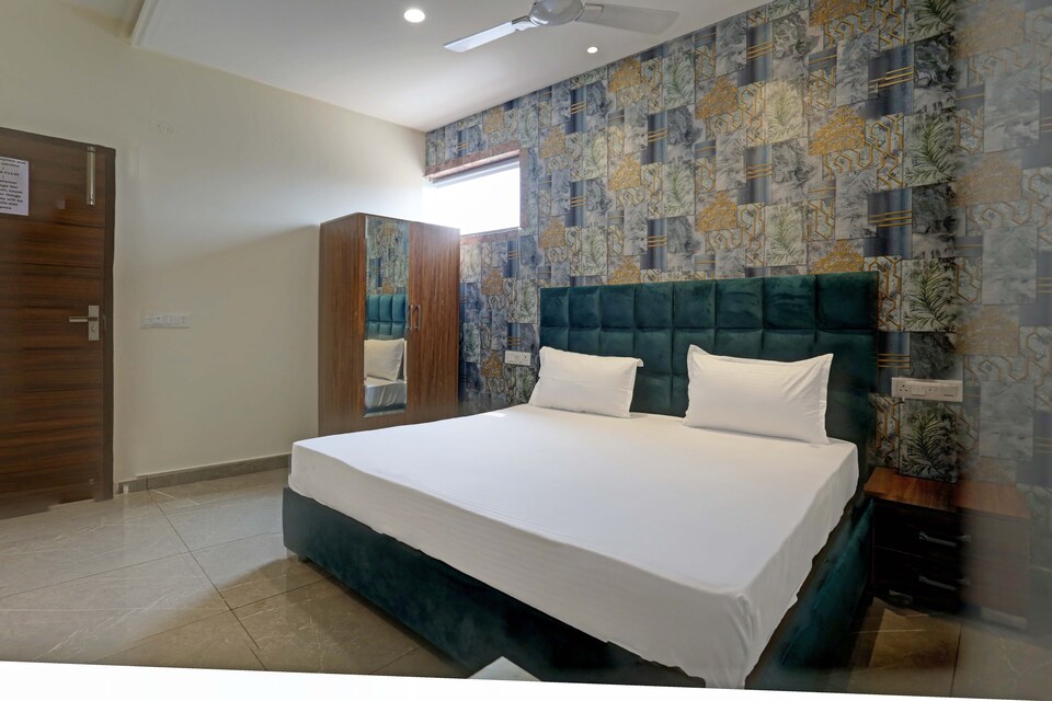 OYO Hotel A Grand Residency , Civil Lines Ludhiana, Ludhiana